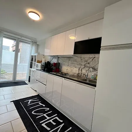 Apartamento 'broker' - Amazing 2 Bedroom Near The Beach *